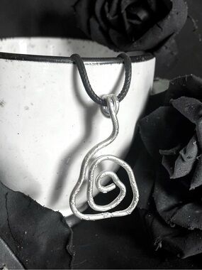 5 For $25💫Handmade Silver Aluminum Spiral Pendant Necklace